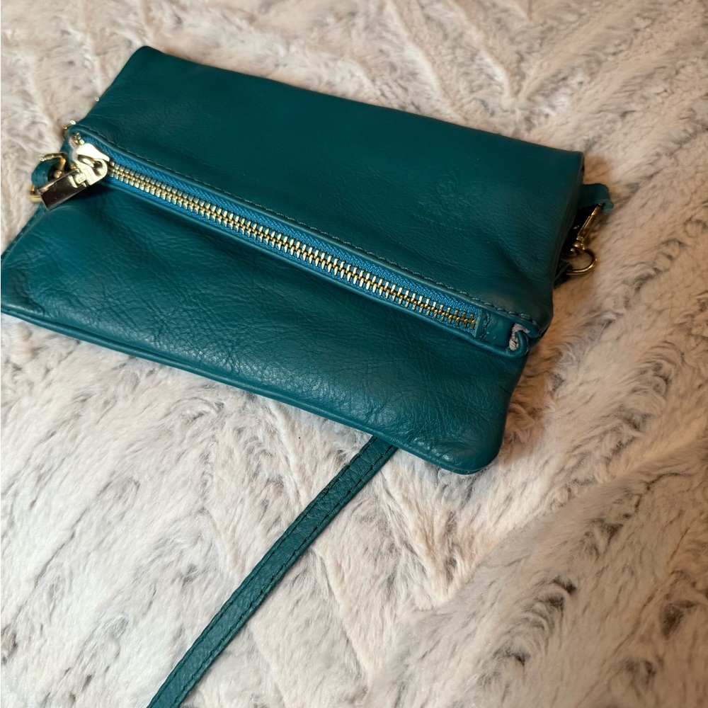 Teal  Minimalist Clutch with Wrist Strap or cross body. Borse in pelle. ITALY